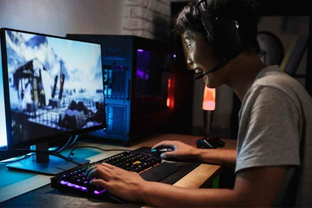How do I improve my gaming skills